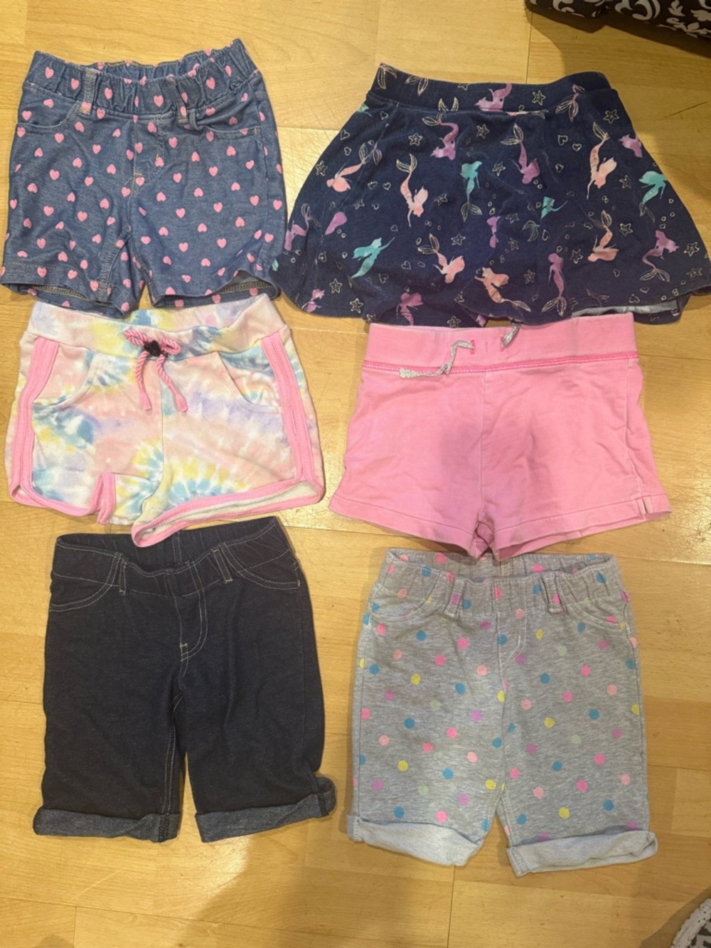 Girls Mixed Shorts Bundle - size 4/5 & 5